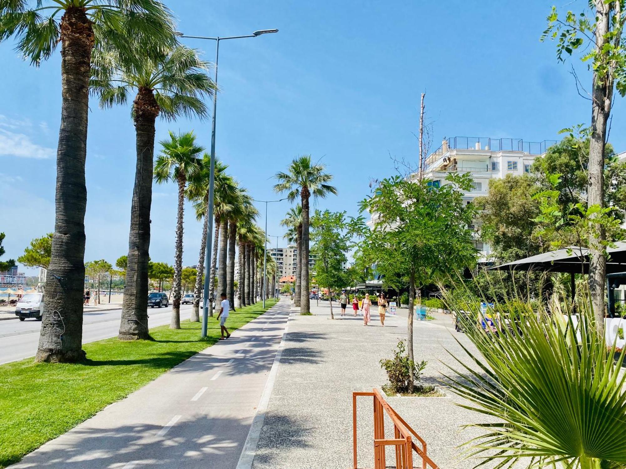 Da Vinci Apartment فلورا المظهر الخارجي الصورة