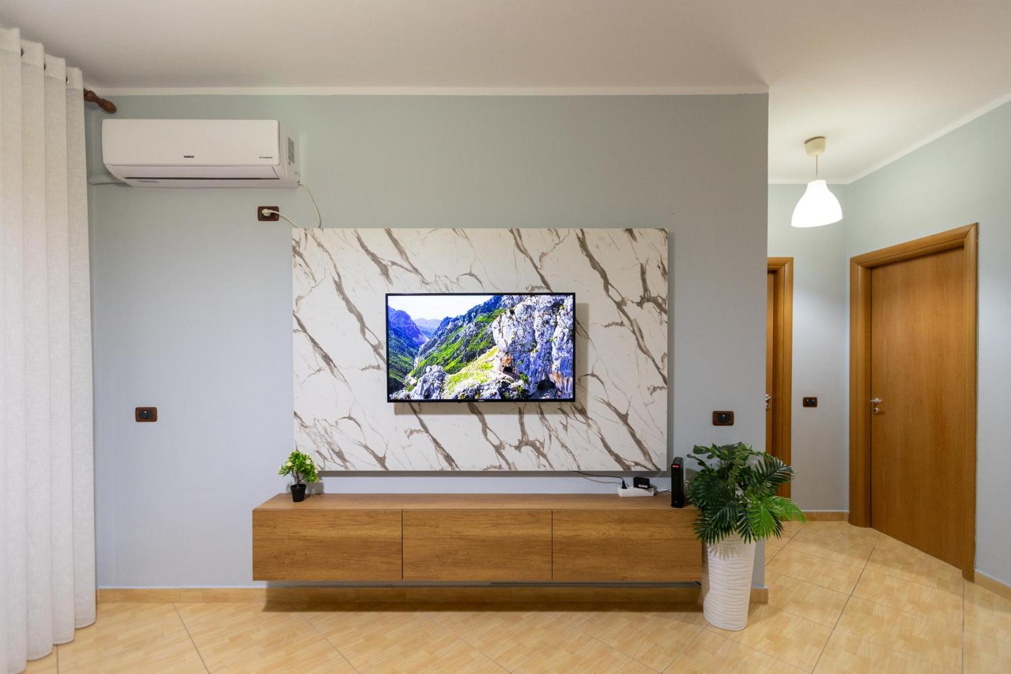 Da Vinci Apartment فلورا المظهر الخارجي الصورة