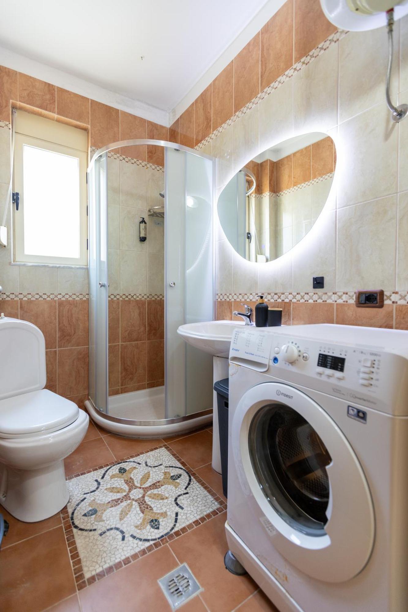 Da Vinci Apartment فلورا المظهر الخارجي الصورة